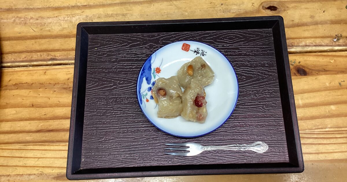 トーモウン