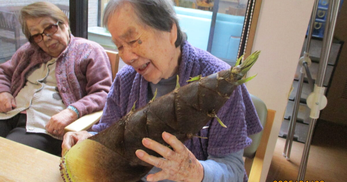 でっかーい❕😮筍ごはん🍚🥢