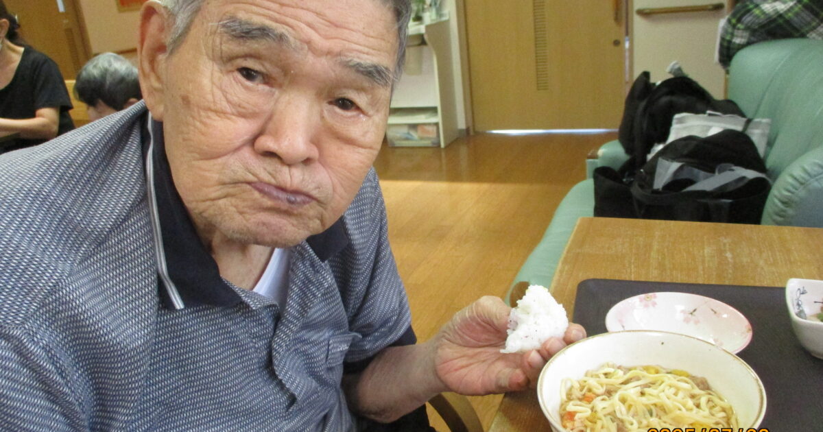 ラーメン屋さん開店ですっ！🍜