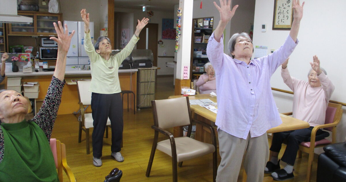 井口台　体を動かしています